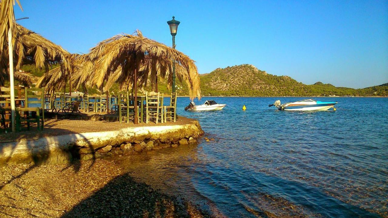Beautiful House By The Sea,Loutraki Skaloma. Villa Dış mekan fotoğraf
